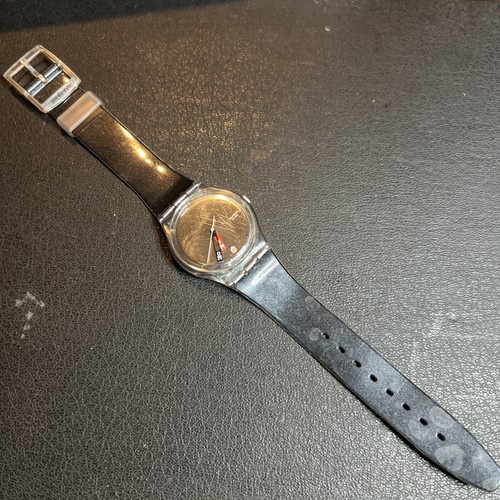 Swatch Watch MOMA BLACK - Running Strong!