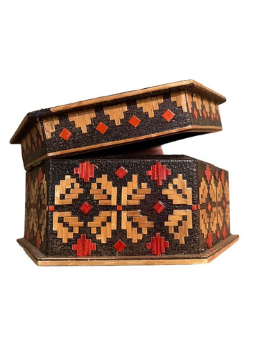 Antique Wooden Jewelry Trinket Box Decorated with Marquetry Inlay Straw USSR - Picture 2 of 9