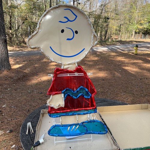 Charlie Brown 52" Mr. Christmas Colorful Light Sculpture - Picture 2 of 4
