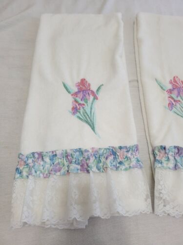 Jillian Rose White Cotton Bath Towels Embroidered Pink Blue Floral Lace Trim - Picture 5 of 12
