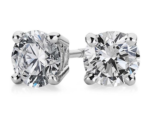 18Carat White Gold Diamond Solitaire Ear Studs 4-Claw 0.15 carats GVS - Picture 2 of 4