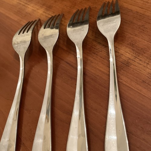Lotto di 4 posate forchette da pranzo Cambridge argento AURORA acciaio inox 18/0 - Foto 6 di 8