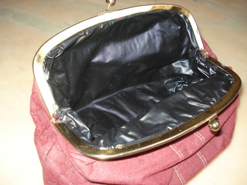 schöne vintage Schminktasche/ Abendtasche Samt rot mit Messingbügel ca.25x15 cm - Bild 4 von 4