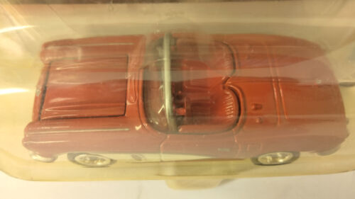 2001 Johnny Lightning 1961 Chevy Corvette - Picture 3 of 7