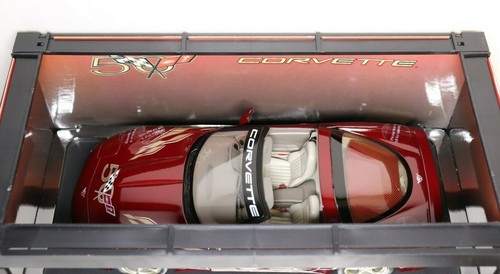 AUTOart 2002 Chevrolet Corvette Indy 500 50th Anniv. Pace Car 2002 Ruby Red - Picture 2 of 8