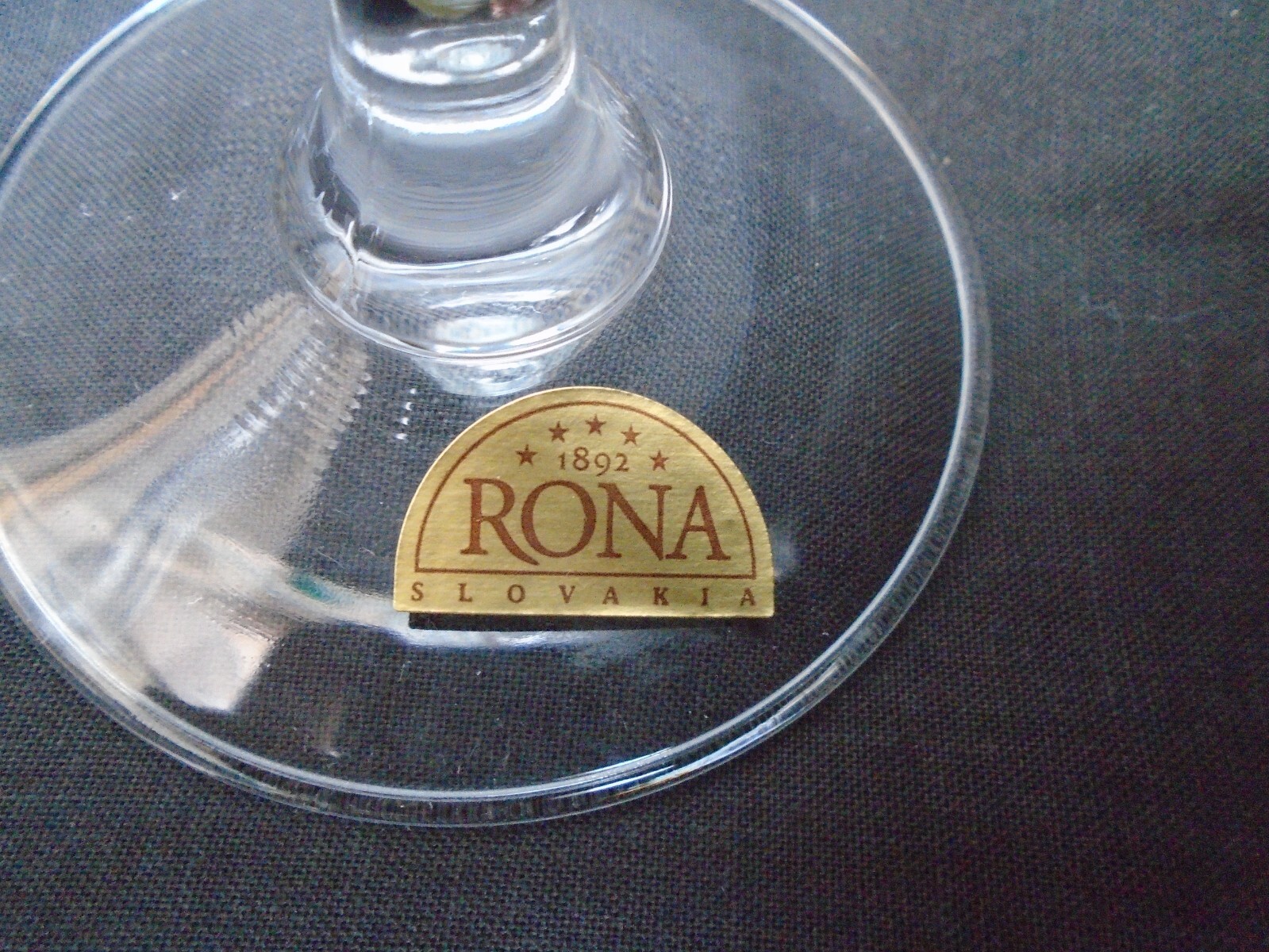 Vintage Rona Glass Slovakia Lead Free Crystal Pantograph Etched Wine
