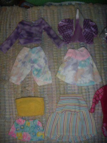 MATTEL'S 1960'S BARBIE DOLL CLOTHES, LOT #67T - Picture 2 of 3