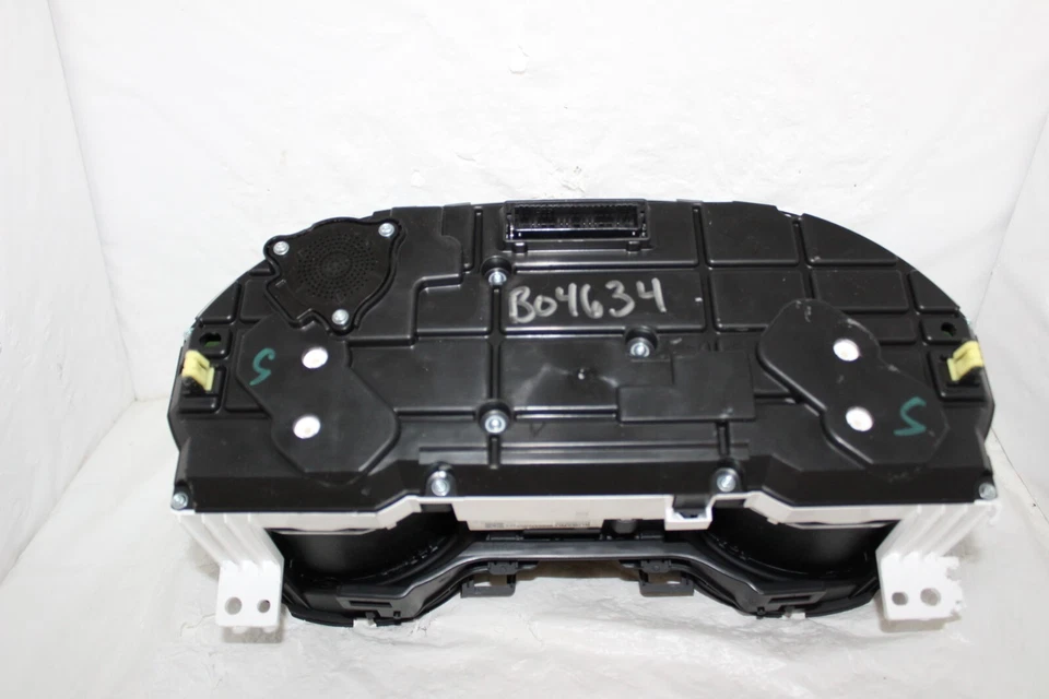 Medidores de painel de instrumentos velocímetro 2016 Subaru Legacy 25.823 milhas - Imagem 4 de 4