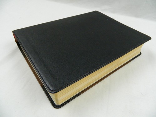 CSB Tony Evans Study Bible - Black/Brown LeatherTouch - Black Letter - Foto 6 di 18