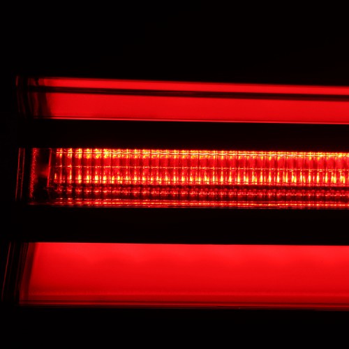 Luz trasera roja del lado derecho del pasajero para Dodge Challenger serie 2015-2023 LED - Imagen 9 de 13