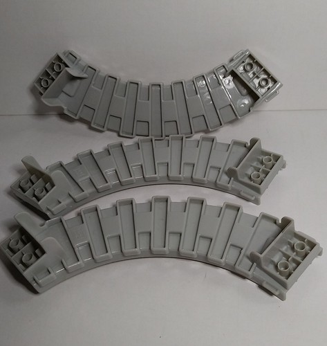Mega Bloks Thomas & Friends 3 pcs Train Tracks 10519 10520 Sodor Logging Quarry - Picture 2 of 3