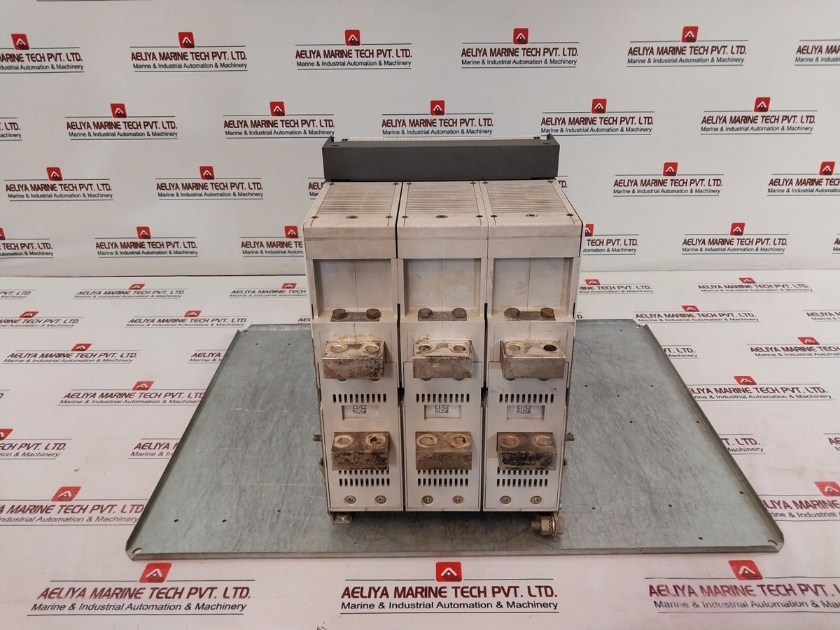 ABB SACE E2N 12 Circuit Breaker 690V 1250 A 55kA X 1s 110 ABB SACE E2N 12 Circuit Breaker 690V 1250 A 55kA X 1s 110
