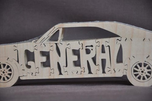 Vintage Charger General Lee Dukes of Hazzard "01" Holzpuzzle Auto Spielzeug NEU - Bild 3 von 4