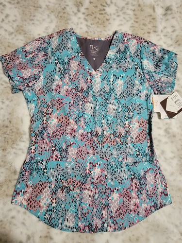 NRG by Barco Scrub Top Small Multicolor Stretch 4 ways  side pockets RTL $38 NWT - Picture 1 of 10