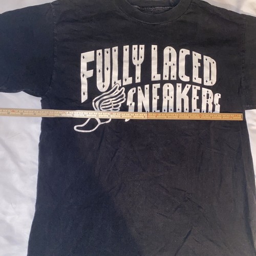 Fully Laced T-Shirt Size Medium Men Black Graphic - Picture 3 of 9