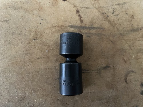 Snap On 3/8 Metric Swivel Impact Socket Set - Picture 3 of 3