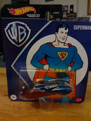 NEW! Hot Wheels DC Comics Character Car featuring Superman! - Picture 1 of 6