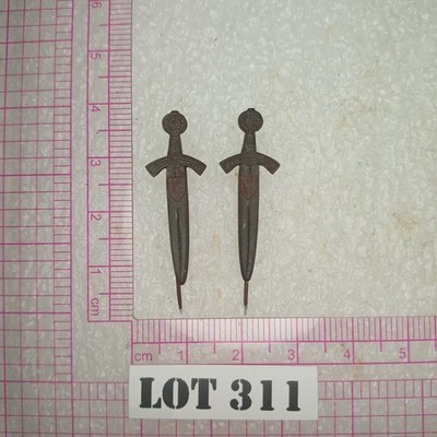 Vintage Sword of Poland Coat of Arms Pin 2/1 LOT 311