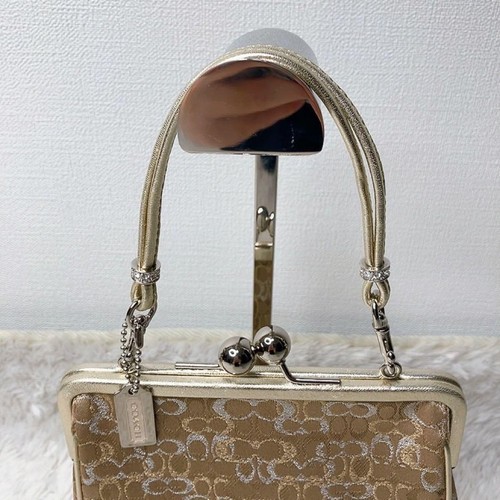 COACH LTD LUREX Beige/Silver SIGNATURE C FRAMED KISSLOCK EVENING BAG 8948 Japan - Picture 5 of 16