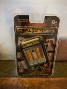 Deal or No Deal Travel Size Handheld Irwin Toy Electronic Game 2006 (02002)