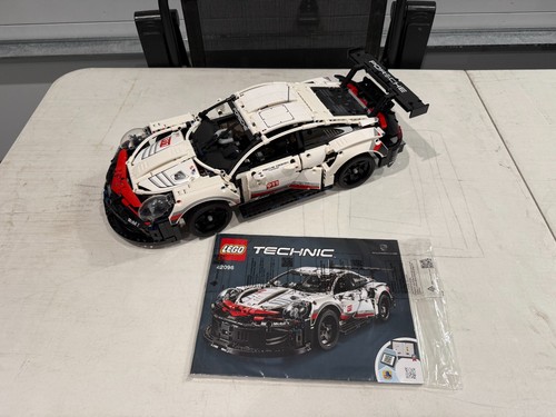 LEGO 42096 Porsche 911 RSR - Complete With Instructions Complete - Picture 1 of 7