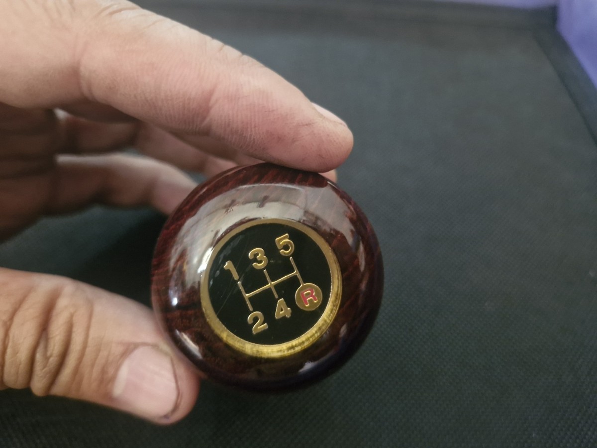 Nissan Datsun Toyota 5 speed etc JDM Vintage Wood Shift Knob