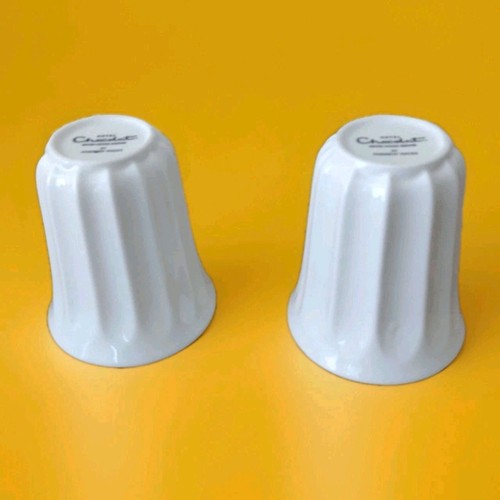 Hotel Chocolat Velvetiser Mugs By Andrew Wicks - Pod Cups Beakers - a pair - Picture 5 of 8