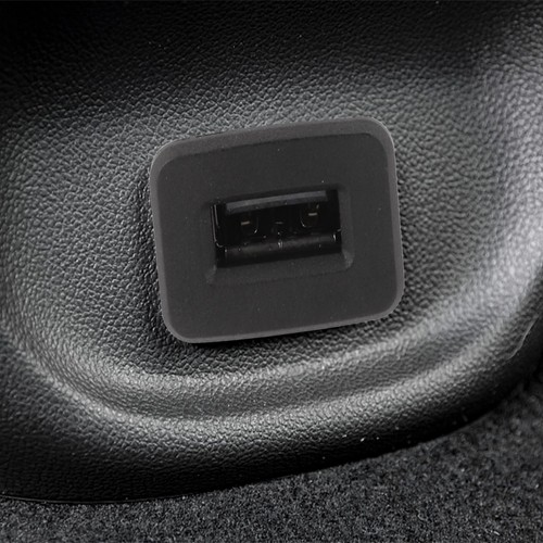 Installation rapide et facile prise USB femelle pour panneau de commande central - Photo 3 sur 14