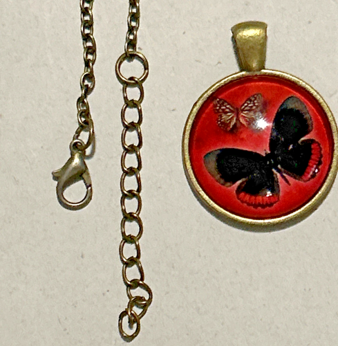 Cabochon Pendant ~ Butterfly ~ Bronze-Tone ~ 20" Chain - Picture 4 of 4