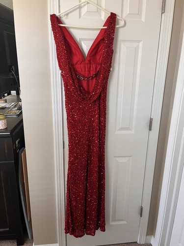 Sherri Hill Red Sequin Long Evening Gown - Bild 4 von 6