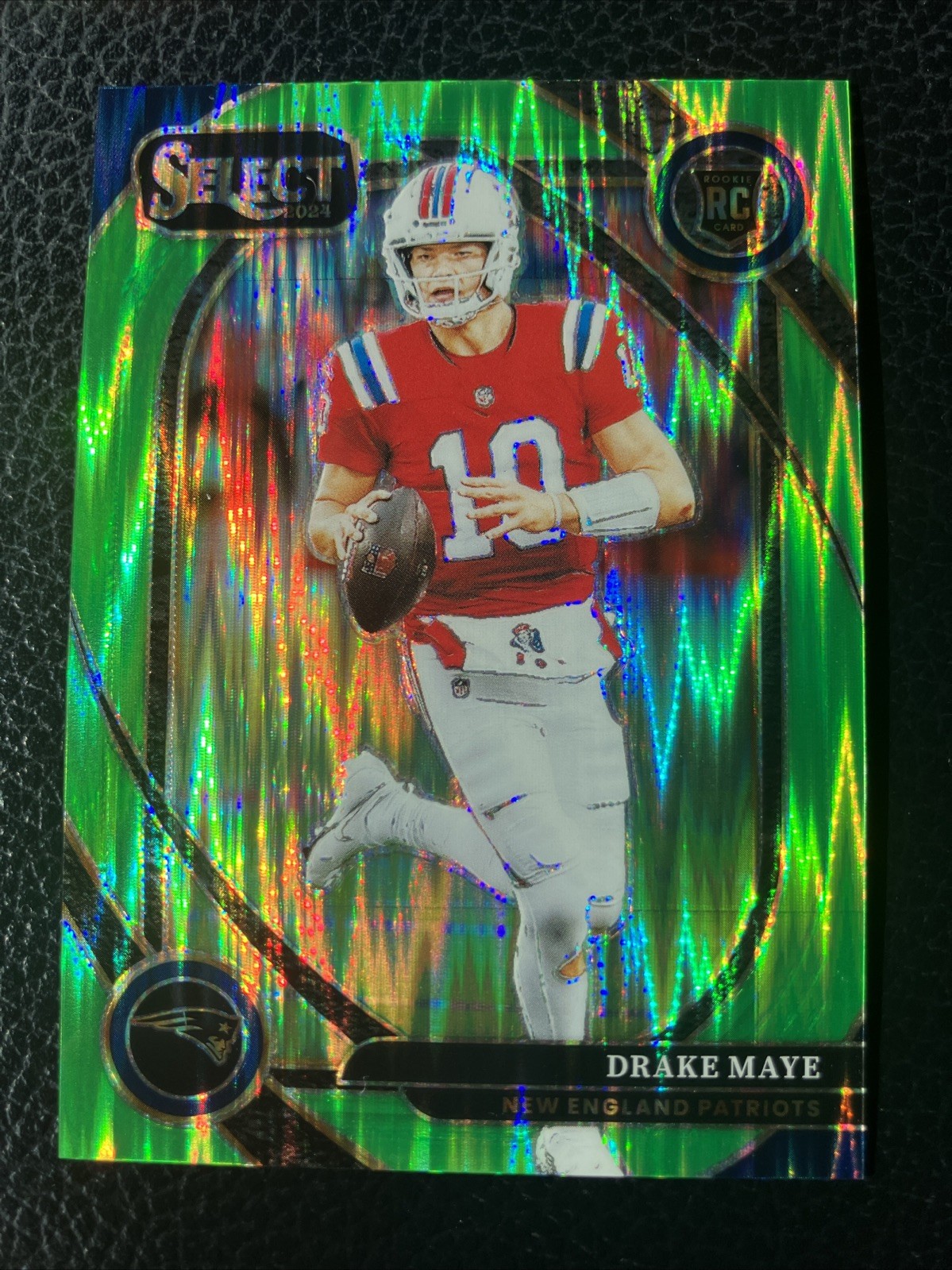 2024 Panini Select - Club Level Drake Maye #218 Neon Green Shock Prizm /499 (RC)