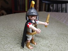 Armée romaine PLAYMOBIL - Officier avec casque plumet jaune, cape, poignard doré