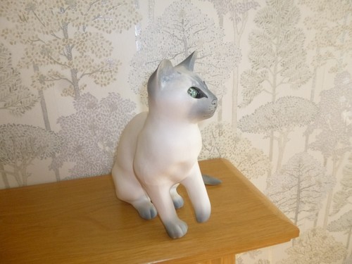 Winstanley Siamese Cat White & Grey With Glass Eyes Signed Mike Hinton 0/1 - Picture 2 of 9