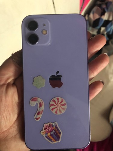 Apple iPhone 12 - 64 GB - Purple (Unlocked) - Picture 2 of 3