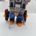 Foto 5 di 6