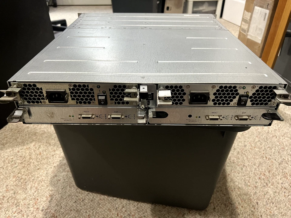 Adaptec® SANbloc S50 JBOD - Image 3 of 3