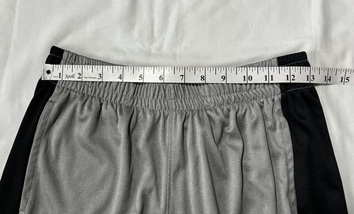 Puma Boy's Shorts Grey/Black Size: XL Athletic, Basketball, Soccer - Picture 3 of 6