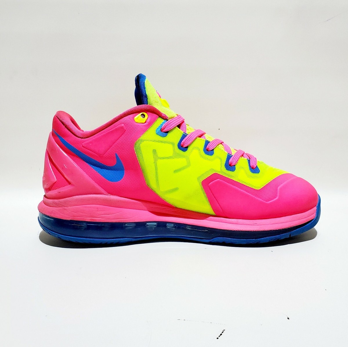 Lebron 11 low Pink hotsell