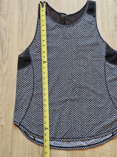 Lululemon Sculpt Tank II Monochromic Black White Print Sleeveless Mesh Top 10 - Picture 3 of 6