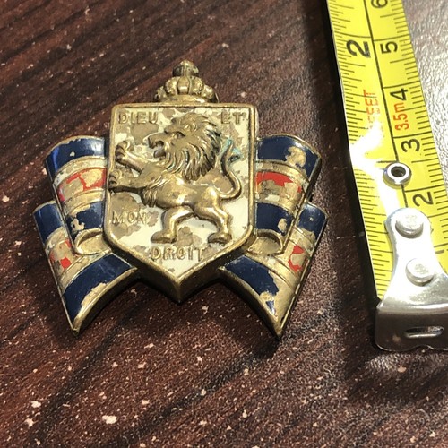 Vintage WWII British War Relief Brooch Pin Dieu et Mon Droit Missing PINBACK - Picture 8 of 9