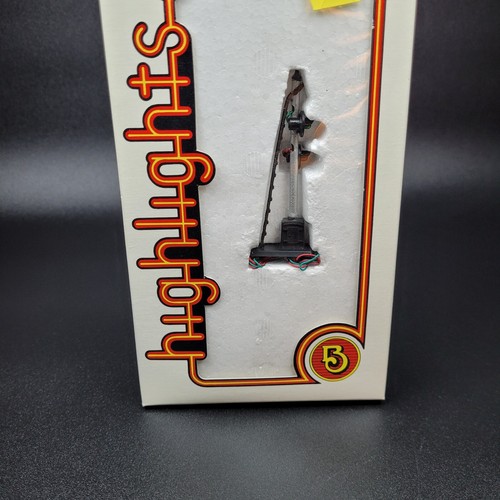 Bachmann HO gauge AA424022 Two Light Signals VGC boxed - Picture 2 of 6