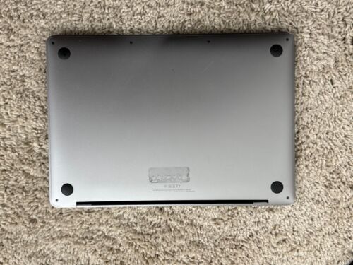 Apple MacBook Pro Two Thunderbolt 13 2019 i5-8257U 1.4ghz 8GB RAM 256GB SSD #117 - Bild 3 von 7