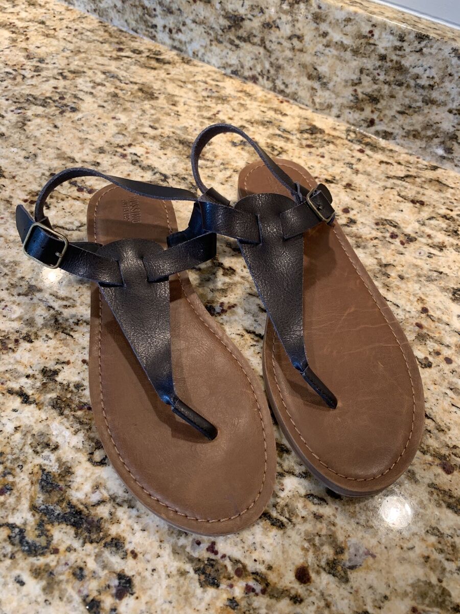 Womens Mossimo Black Faux Leather Thong Sandals Shoes Size 10 eBay