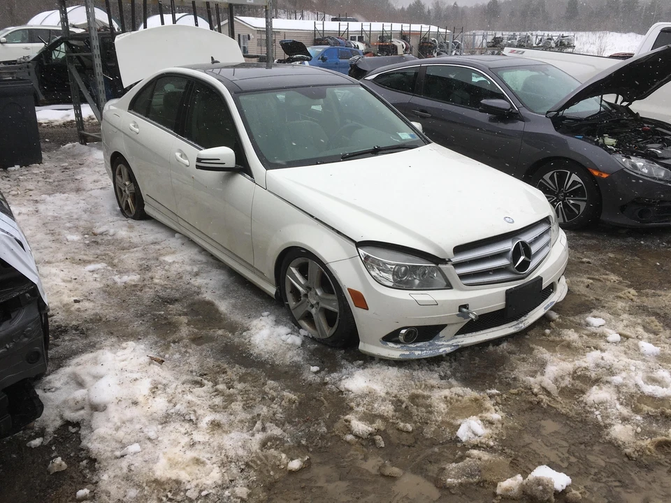 08 09 10 11 12 13 14 15 Mercedes-Benz MERCEDES C-CLASS Radiator Foto 4 de 4