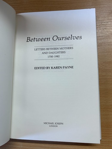 1983 1ST Edición "Between Nosotros Mismos "Mother & Daughter Letras Hb Libro - Imagen 5 de 18