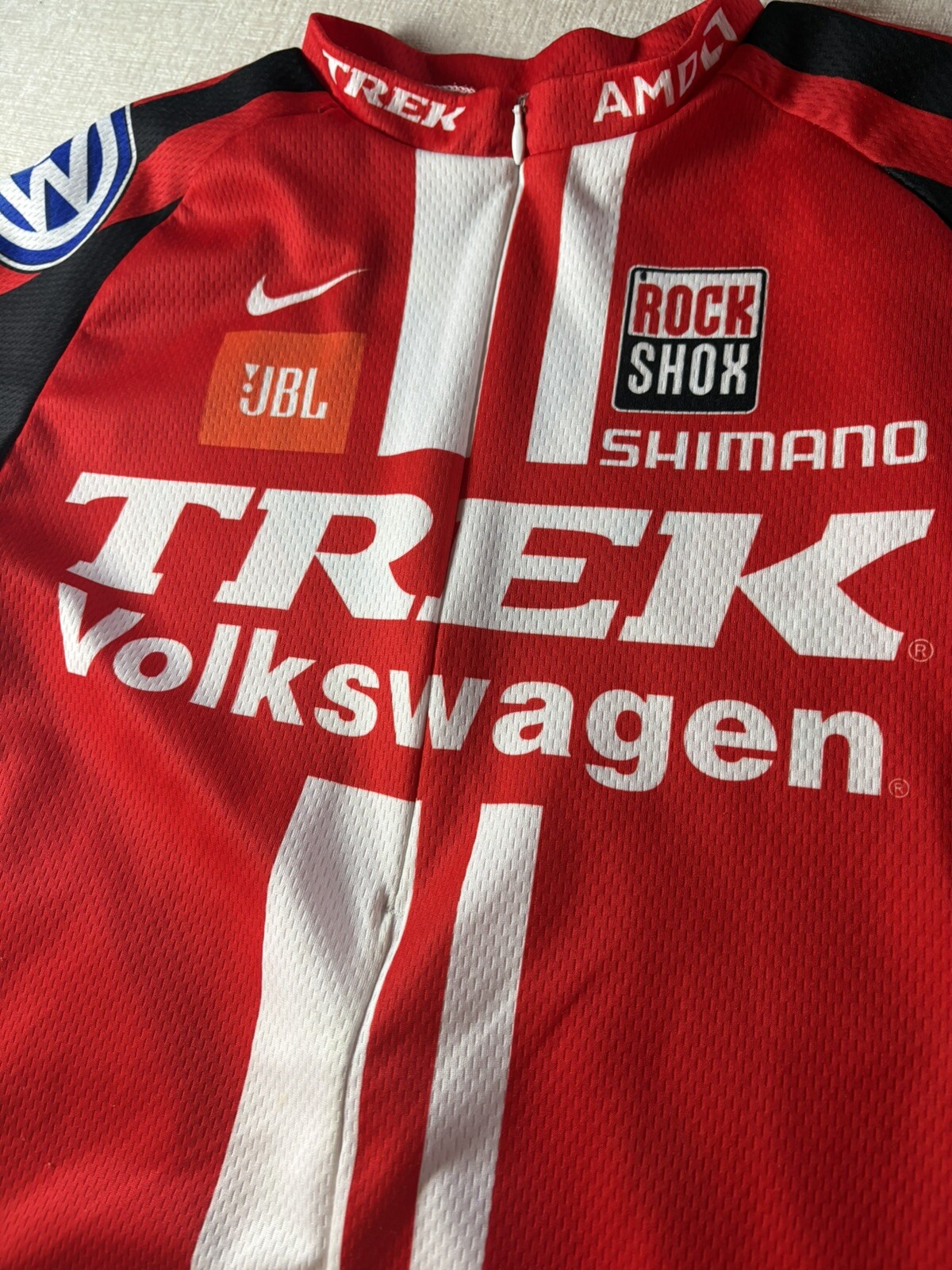 Bild 2 von 6