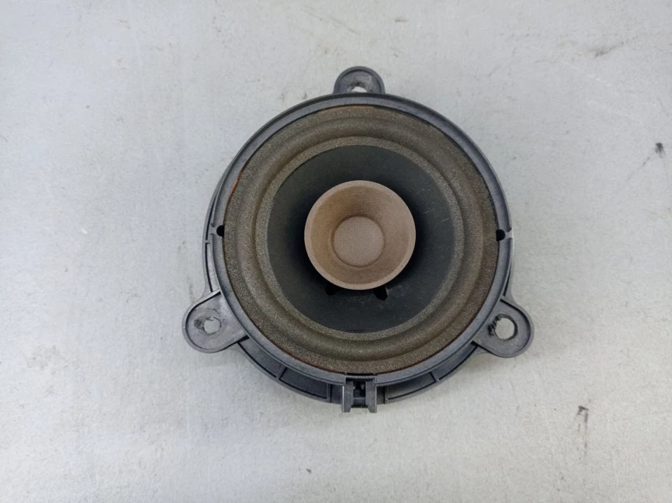 Haut-Parleur Boîte Droite Arrière Pour RENAULT MEGANE III (B3, BZ0/1) 281440002R - Photo 2/4