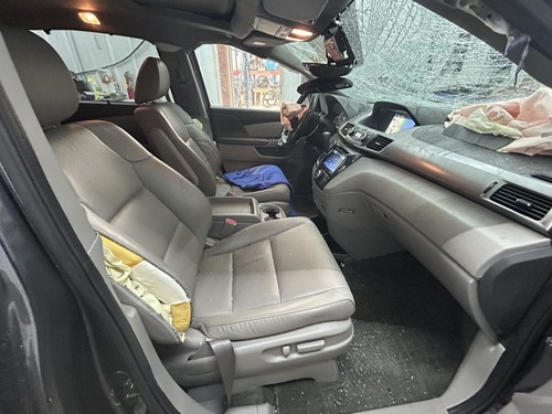 2011-2017 Honda Odyssey Glove Box - Picture 13 of 14