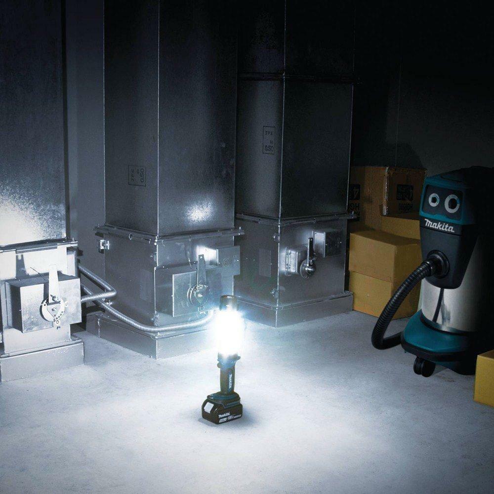 Makita DML806 18V LXT Lithium Ion Cordless L.E.D. Lantern