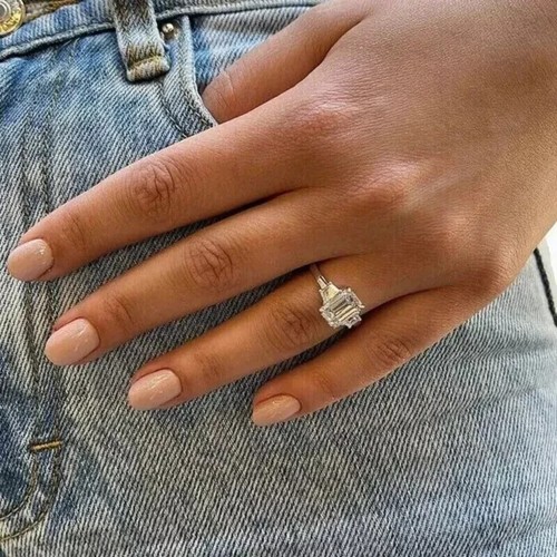 4 Ct Emerald Cut Lab-Created Diamond Women Engagement Ring 14k White Gold Plated - Picture 5 of 9
